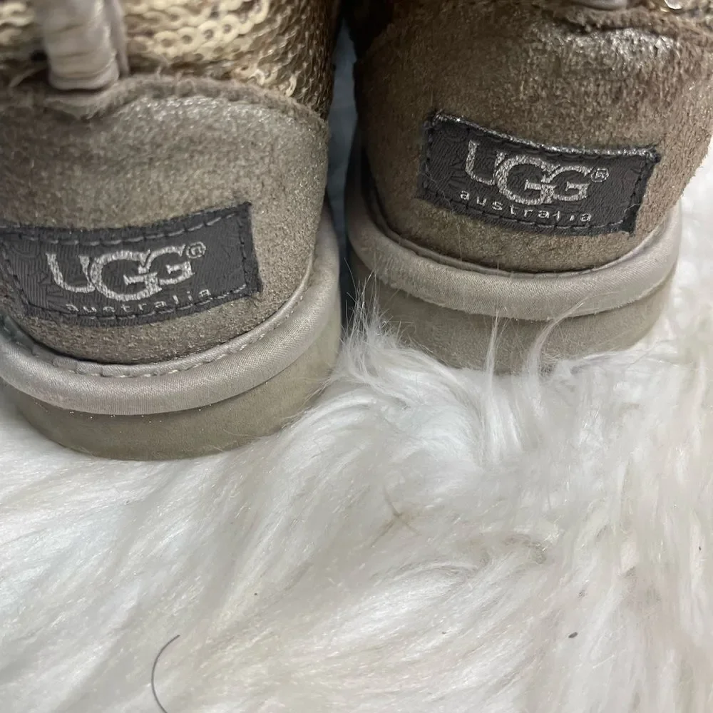 UGG classic big girl gold sequins short slip on boots sheepskin lining SZ5